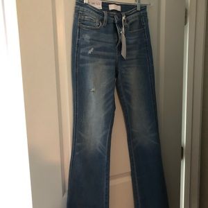Vervet mid-rise flare jean